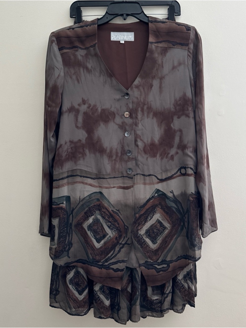 Dorothy Schoelen Platinum Vtg 80s  Retro Two Piece Set Size L /12 Top & Skirt